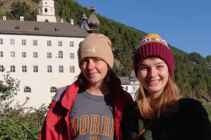 Students studying abroad in Brunnenburg